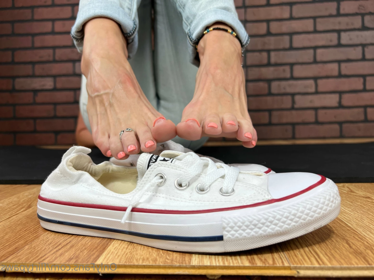 Flirty Paws [ flirtypaws ] Onlyfans leaked photo 12061975 on Hotleaks.tv