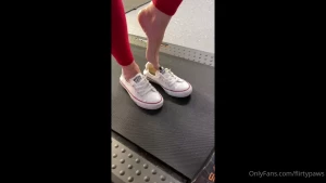 Flirty Paws [ flirtypaws ] Onlyfans leaked video 13905047 on Hotleaks.tv