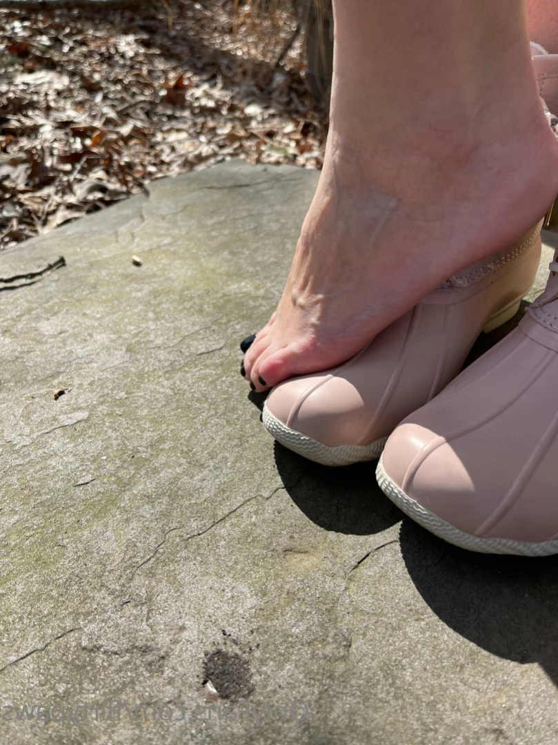 Flirty Paws [ flirtypaws ] Onlyfans leaked photo 14141611 on Hotleaks.tv