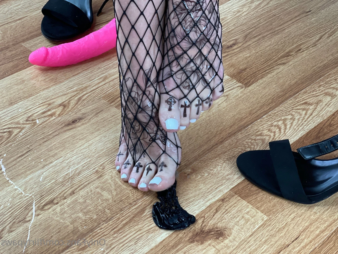 Flirty Paws [ flirtypaws ] Onlyfans leaked photo 14590340 on Hotleaks.tv