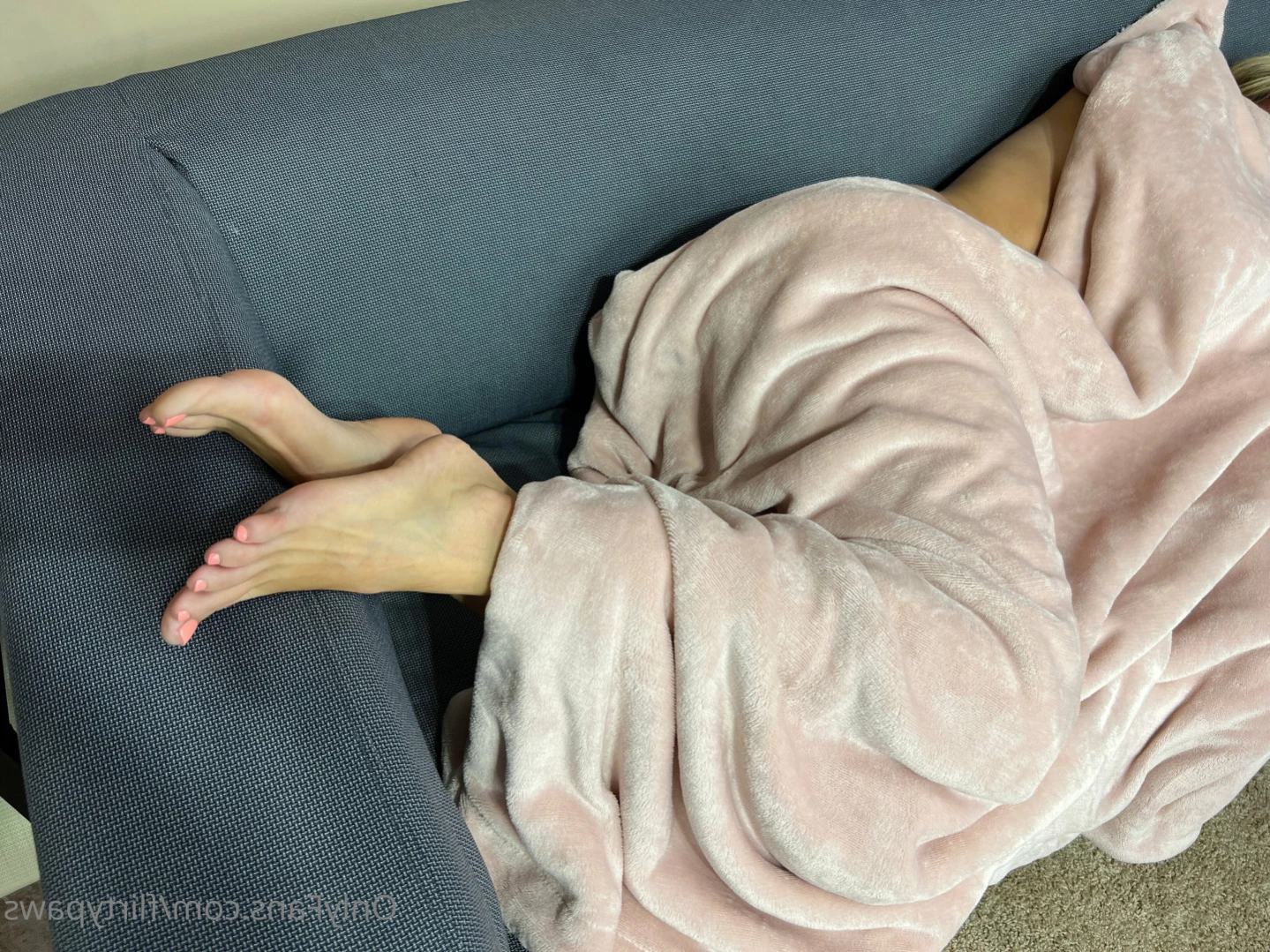 Flirty Paws [ flirtypaws ] Onlyfans leaked photo 15007475 on Hotleaks.tv