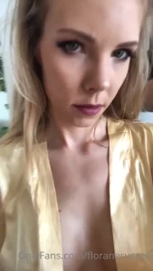 Florane Russell [ floranerussell ] Onlyfans leaked video 8265574 on Hotleaks.tv
