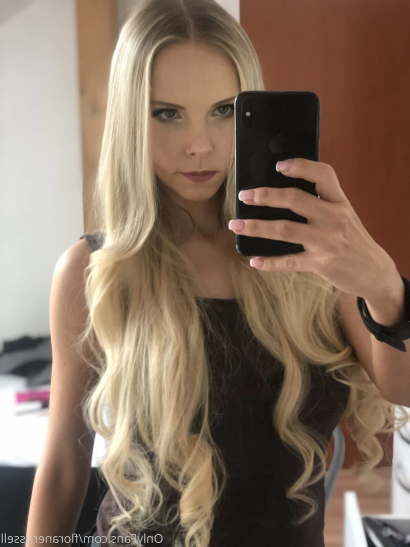 Florane Russell [ floranerussell ] Onlyfans leaked photo 11123339 on Hotleaks.tv