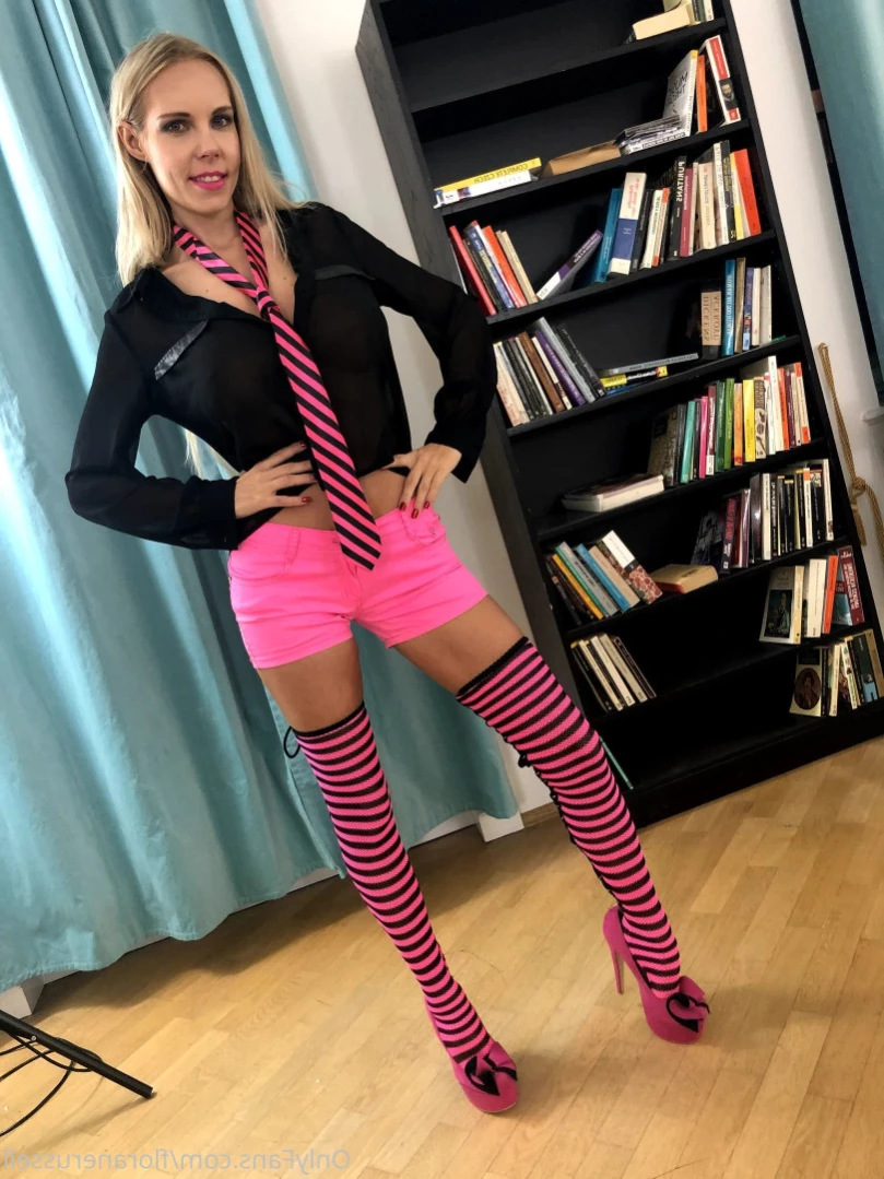 Florane Russell [ floranerussell ] Onlyfans leaked photo 11677262 on Hotleaks.tv