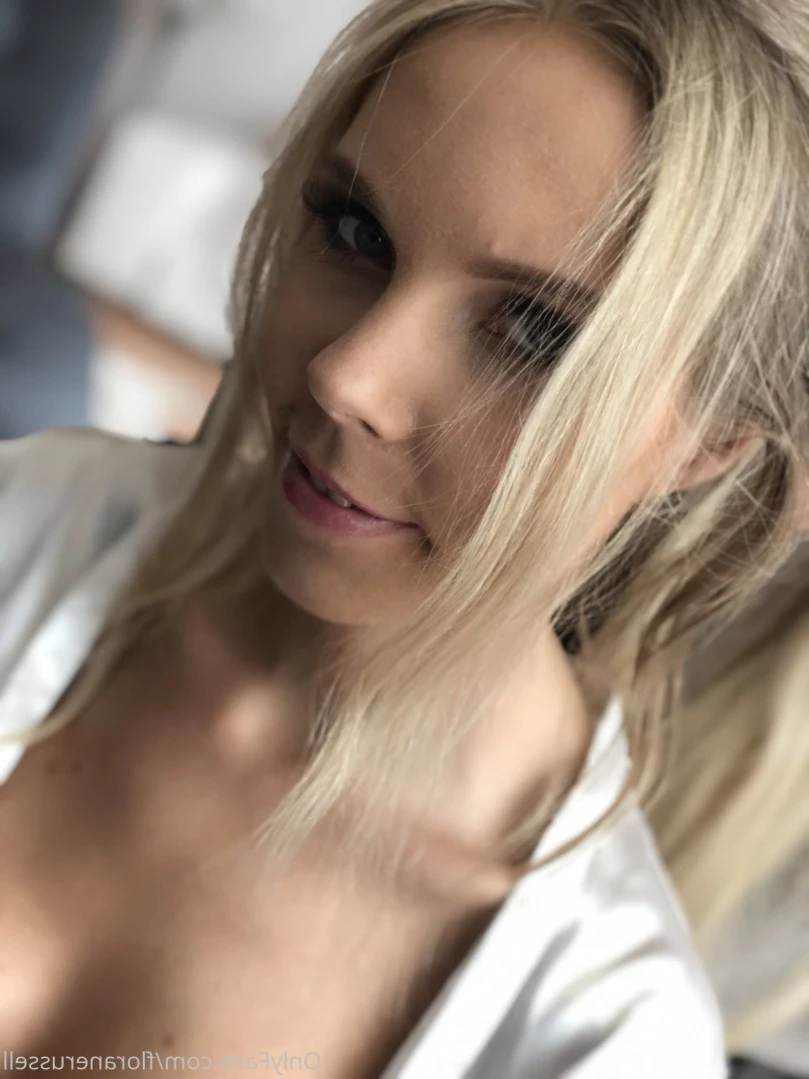 Florane Russell [ floranerussell ] Onlyfans leaked photo 13212011 on Hotleaks.tv