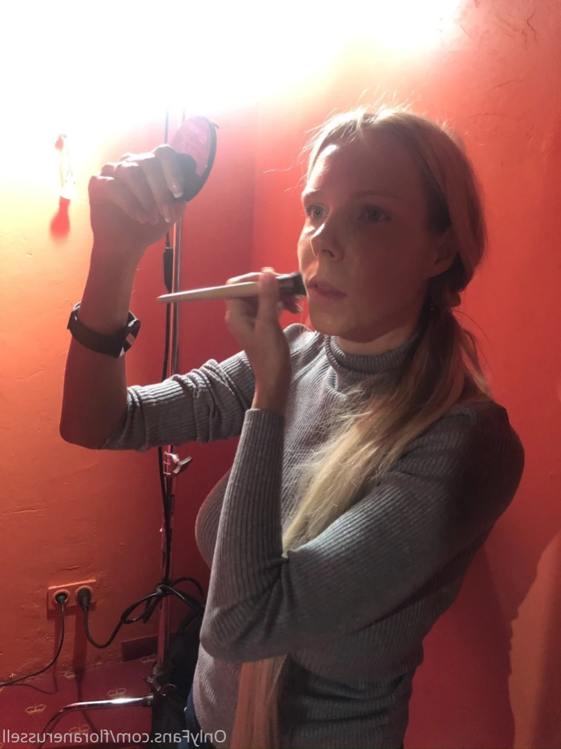Florane Russell [ floranerussell ] Onlyfans leaked photo 13563281 on Hotleaks.tv