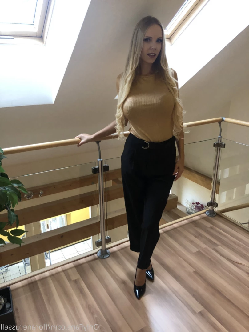 Florane Russell [ floranerussell ] Onlyfans leaked photo 14590263 on Hotleaks.tv