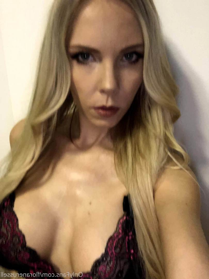 Florane Russell [ floranerussell ] Onlyfans leaked photo 15006786 on Hotleaks.tv