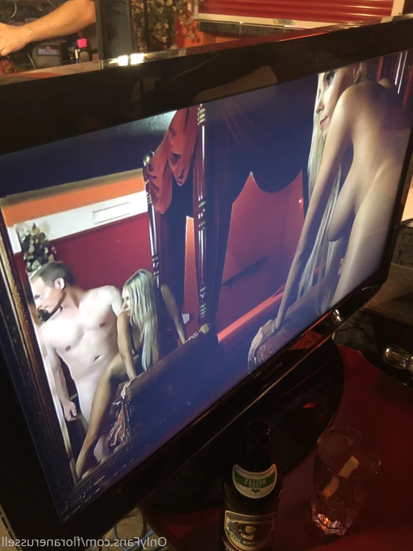 Florane Russell [ floranerussell ] Onlyfans leaked photo 15333170 on Hotleaks.tv