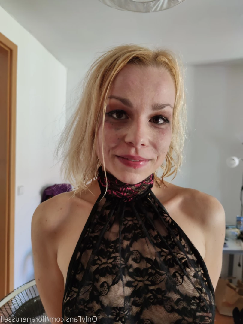 Florane Russell [ floranerussell ] Onlyfans leaked photo 15832617 on Hotleaks.tv
