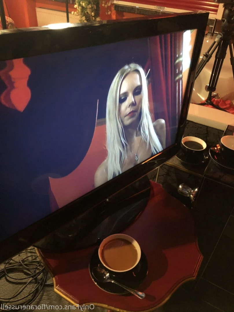 Florane Russell [ floranerussell ] Onlyfans leaked photo 15870552 on Hotleaks.tv
