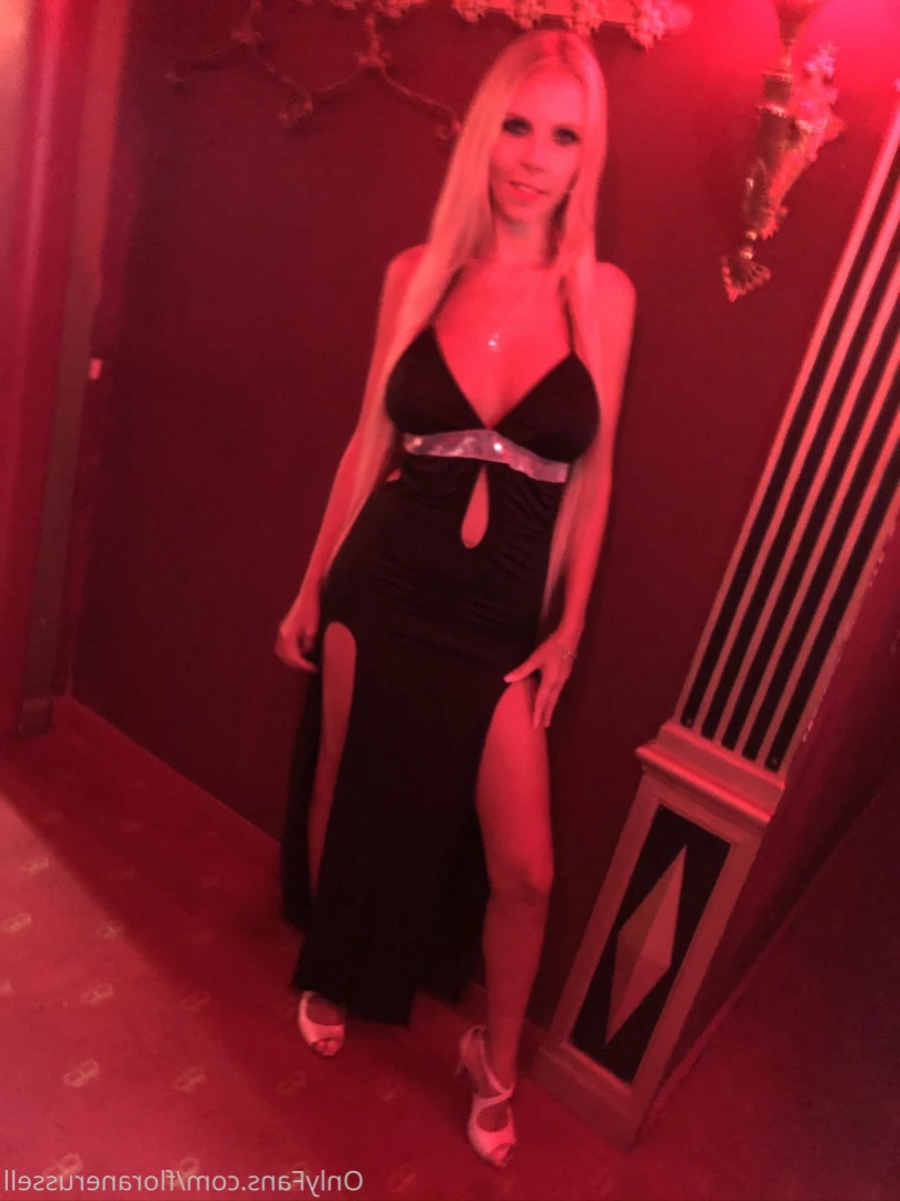 Florane Russell [ floranerussell ] Onlyfans leaked photo 16001051 on Hotleaks.tv