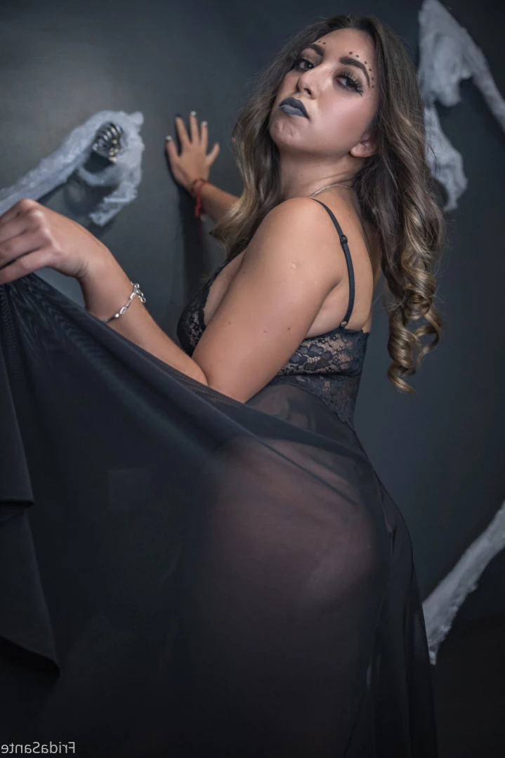 Frida Sante [ fridasante ] Onlyfans leaked photo 14088933 on Hotleaks.tv