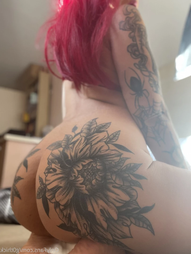 G0thschlampe KINK/FETISH FRIENDLY $3 [ g0thschlampe ] Onlyfans leaked photo 12028088 on Hotleaks.tv