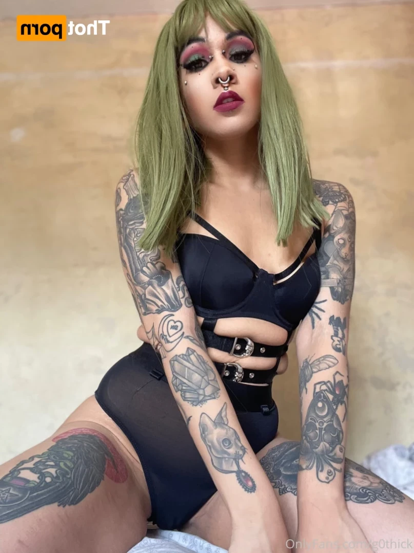 G0thschlampe KINK/FETISH FRIENDLY $3 [ g0thschlampe ] Onlyfans leaked photo 12499288 on Hotleaks.tv