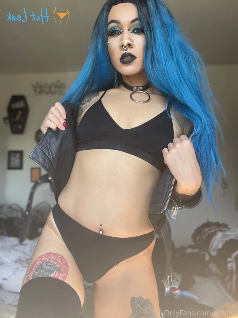 G0thschlampe KINK/FETISH FRIENDLY $3 [ g0thschlampe ] Onlyfans leaked photo 12944839 on Hotleaks.tv