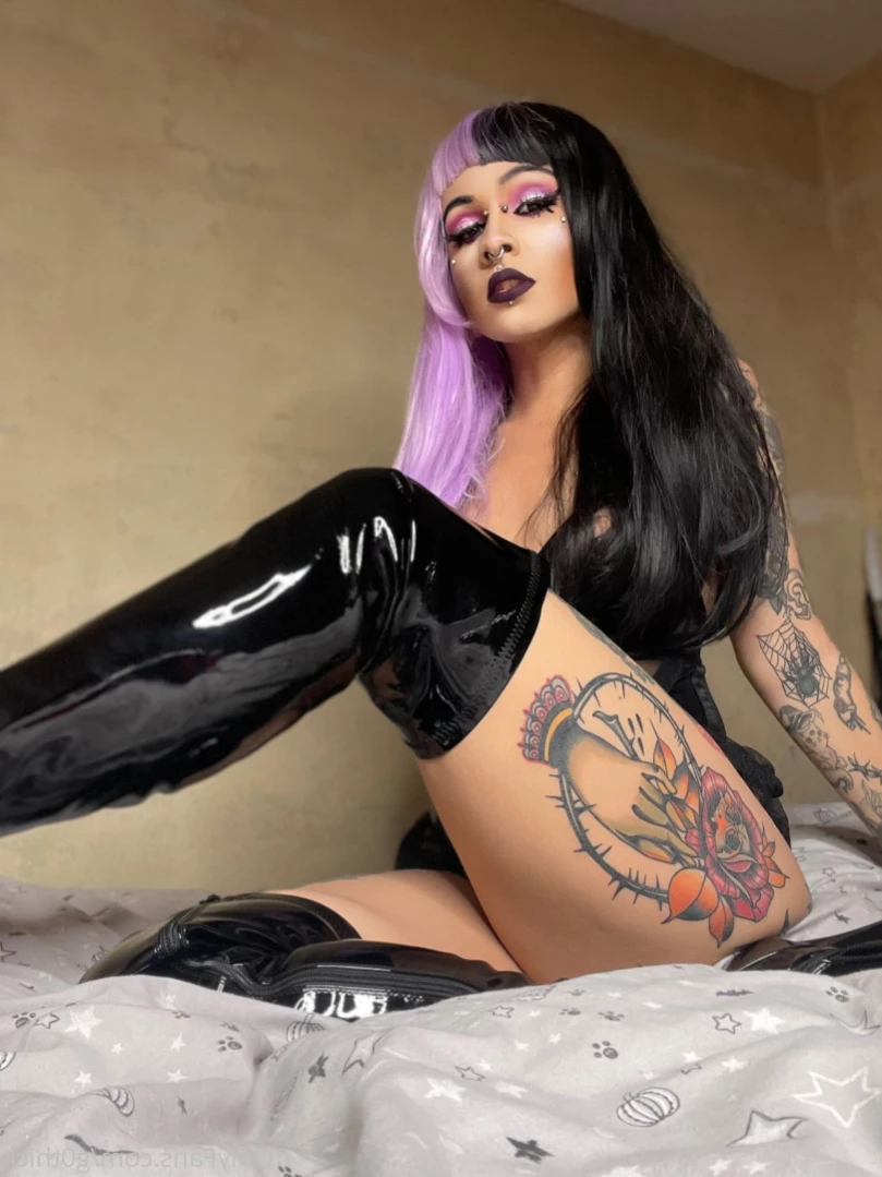 G0thschlampe KINK/FETISH FRIENDLY $3 [ g0thschlampe ] Onlyfans leaked photo 13665026 on Hotleaks.tv