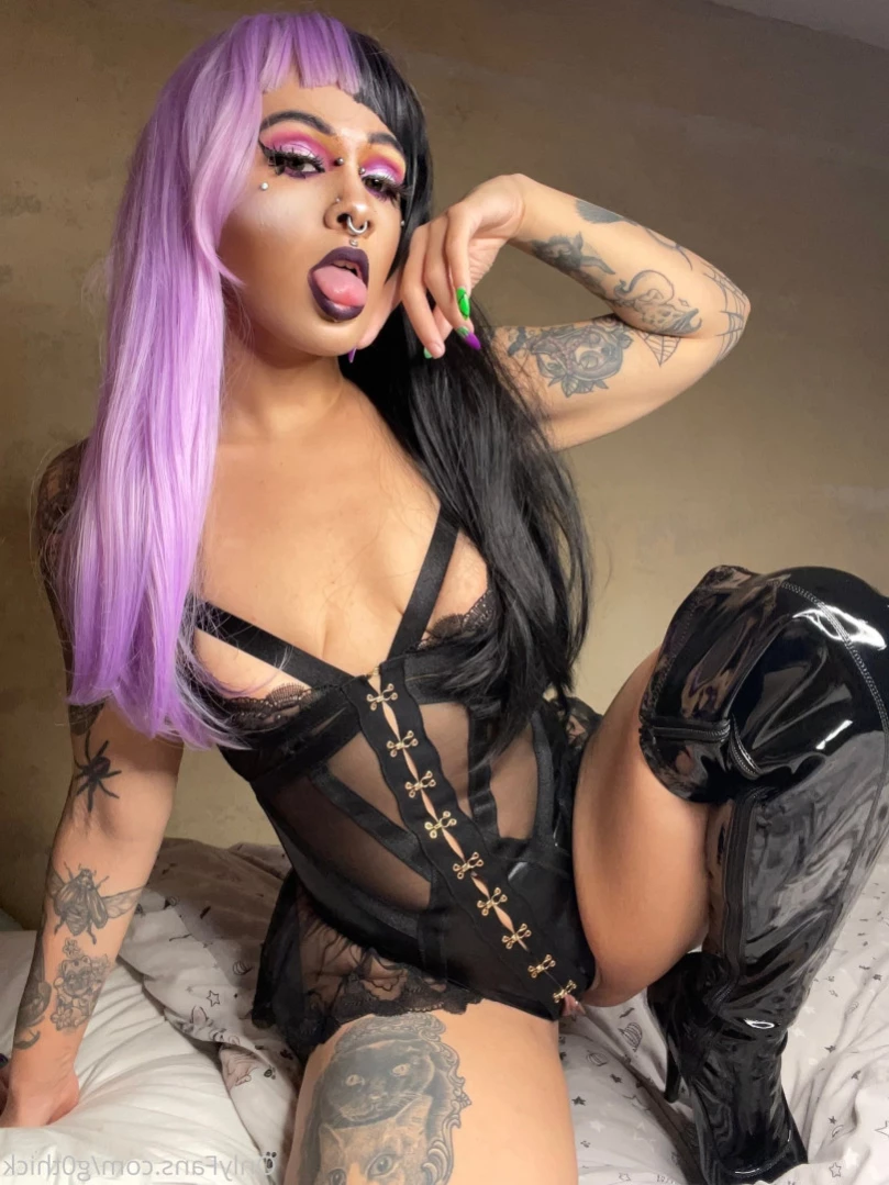 G0thschlampe KINK/FETISH FRIENDLY $3 [ g0thschlampe ] Onlyfans leaked photo 14234284 on Hotleaks.tv