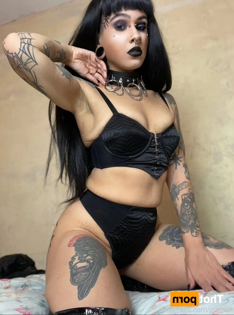 G0thschlampe KINK/FETISH FRIENDLY $3 [ g0thschlampe ] Onlyfans leaked photo 14708077 on Hotleaks.tv
