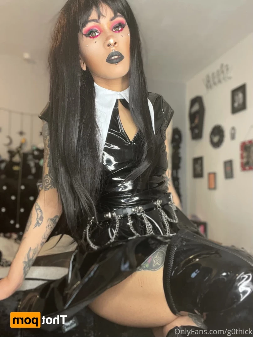 G0thschlampe KINK/FETISH FRIENDLY $3 [ g0thschlampe ] Onlyfans leaked photo 14804136 on Hotleaks.tv