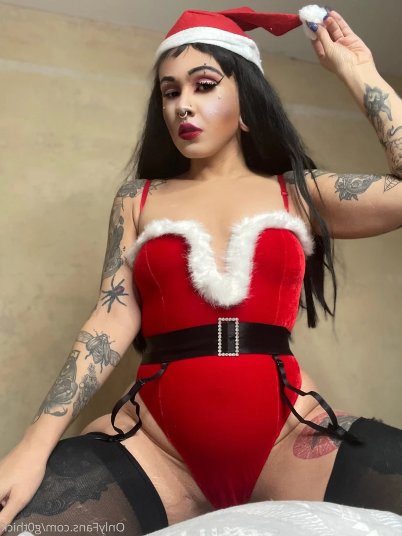 G0thschlampe KINK/FETISH FRIENDLY $3 [ g0thschlampe ] Onlyfans leaked photo 14920283 on Hotleaks.tv
