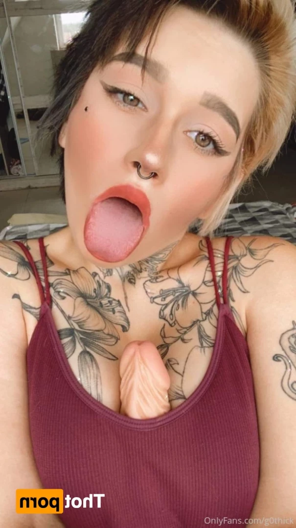 G0thschlampe KINK/FETISH FRIENDLY $3 [ g0thschlampe ] Onlyfans leaked photo 14932557 on Hotleaks.tv