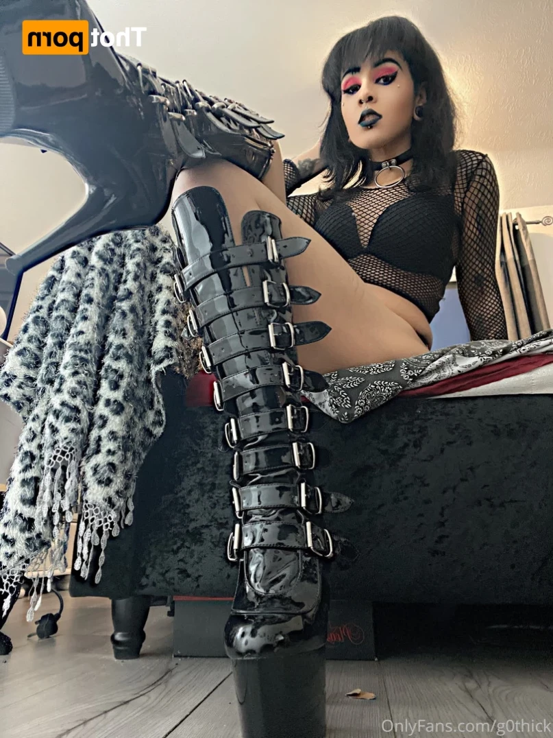 G0thschlampe KINK/FETISH FRIENDLY $3 [ g0thschlampe ] Onlyfans leaked photo 15143966 on Hotleaks.tv