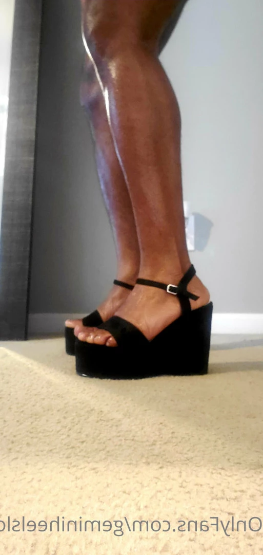 Lady Gemini [ geminiheelslover_cd ] Onlyfans leaked photo 9709932 on Hotleaks.tv