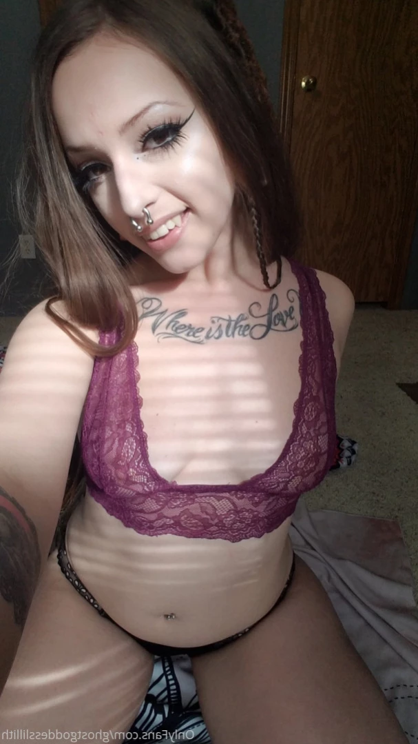 👻Ghost🌸Of🪦Lillith🦋 [ ghostoflillith ] Onlyfans leaked photo 11677233 on Hotleaks.tv