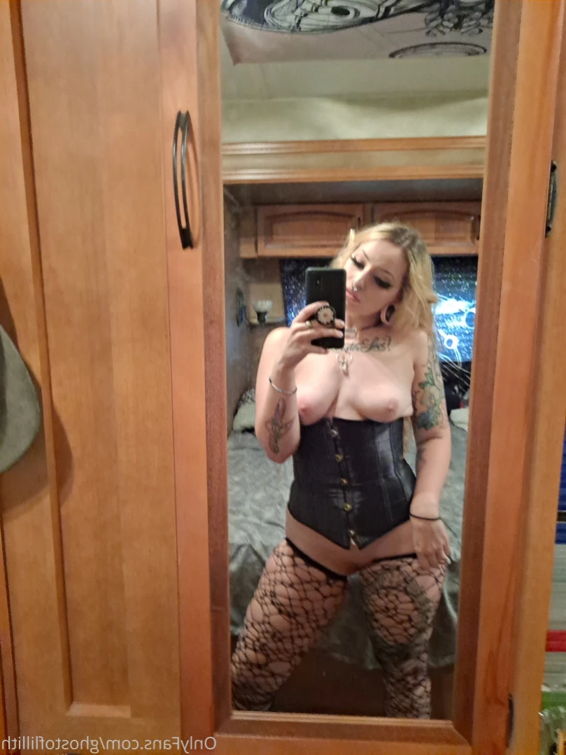 👻Ghost🌸Of🪦Lillith🦋 [ ghostoflillith ] Onlyfans leaked photo 11847893 on Hotleaks.tv