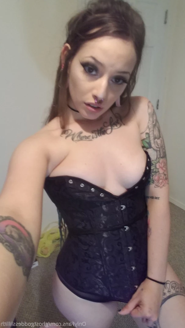 👻Ghost🌸Of🪦Lillith🦋 [ ghostoflillith ] Onlyfans leaked photo 11939518 on Hotleaks.tv