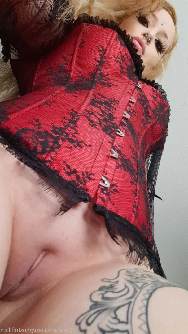 👻Ghost🌸Of🪦Lillith🦋 [ ghostoflillith ] Onlyfans leaked photo 16499844 on Hotleaks.tv