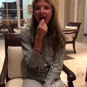 Gina Gerson [ gina_gerson ] Onlyfans leaked video 8246606 on Hotleaks.tv