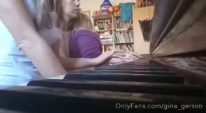 Gina Gerson [ gina_gerson ] Onlyfans leaked video 10529500 on Hotleaks.tv