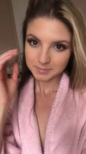 Gina Gerson [ gina_gerson ] Onlyfans leaked video 10530394 on Hotleaks.tv
