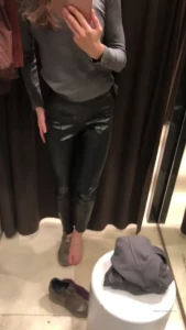 Gina Gerson [ gina_gerson ] Onlyfans leaked video 10530444 on Hotleaks.tv