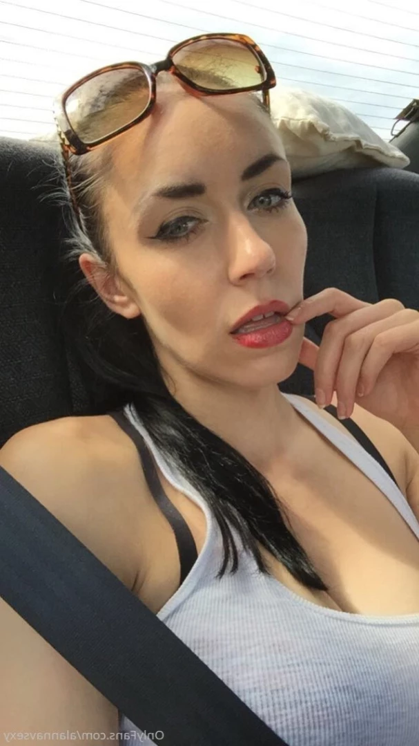 Worship Mommy 🖤🥰💋 [ alannavfree ] Onlyfans leaked photo 14951757 on Hotleaks.tv