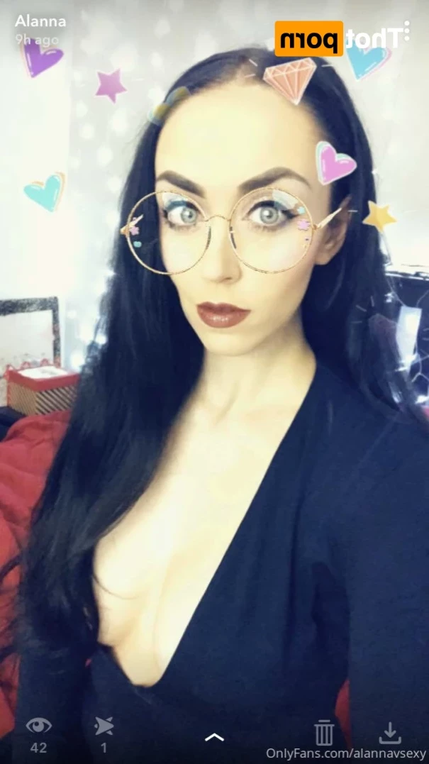 Worship Mommy 🖤🥰💋 [ alannavfree ] Onlyfans leaked photo 14956881 on Hotleaks.tv