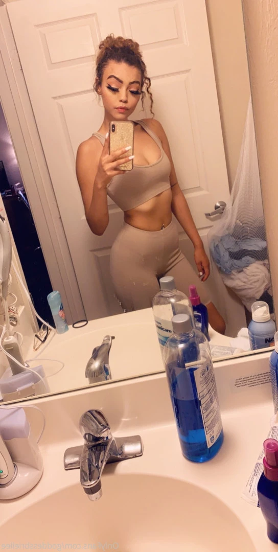 Goddess Brielle🖤👑 [ goddessbriellee ] Onlyfans leaked photo 9261062 on Hotleaks.tv