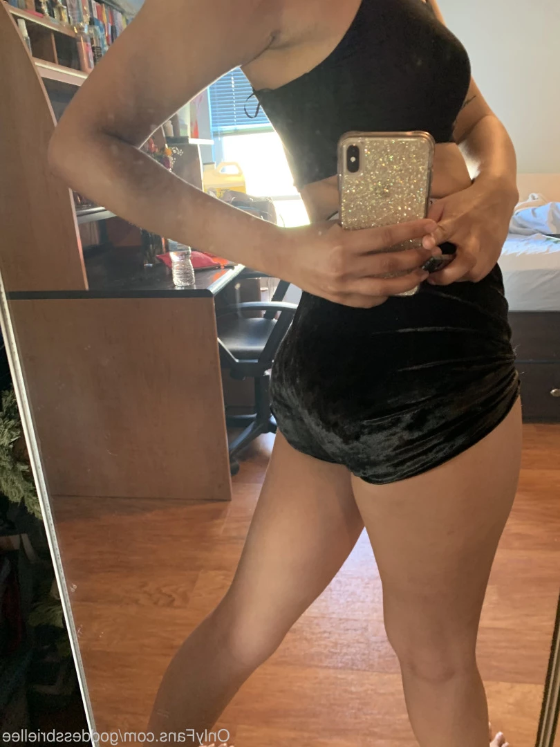 Goddess Brielle🖤👑 [ goddessbriellee ] Onlyfans leaked photo 9261778 on Hotleaks.tv