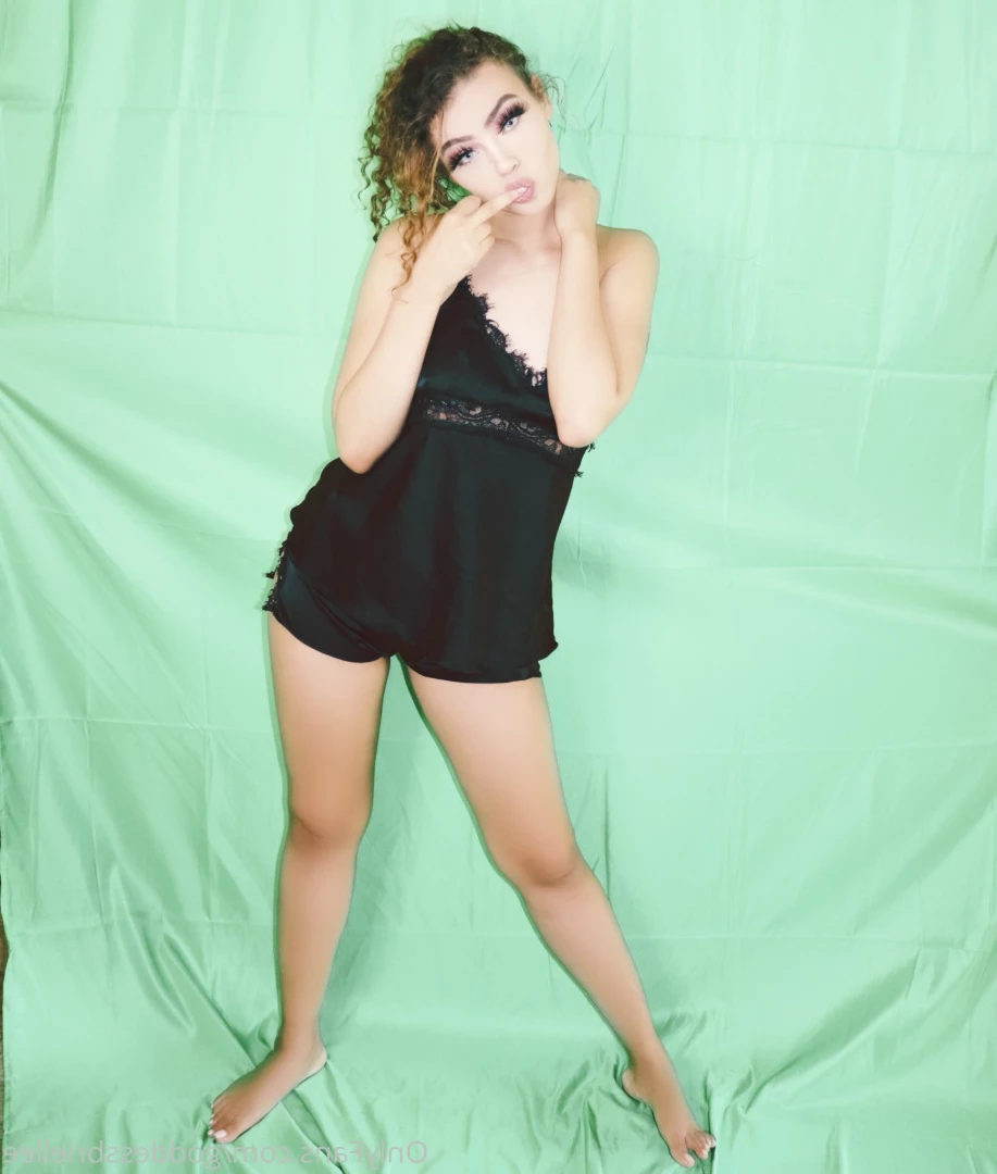 Goddess Brielle🖤👑 [ goddessbriellee ] Onlyfans leaked photo 9261968 on Hotleaks.tv
