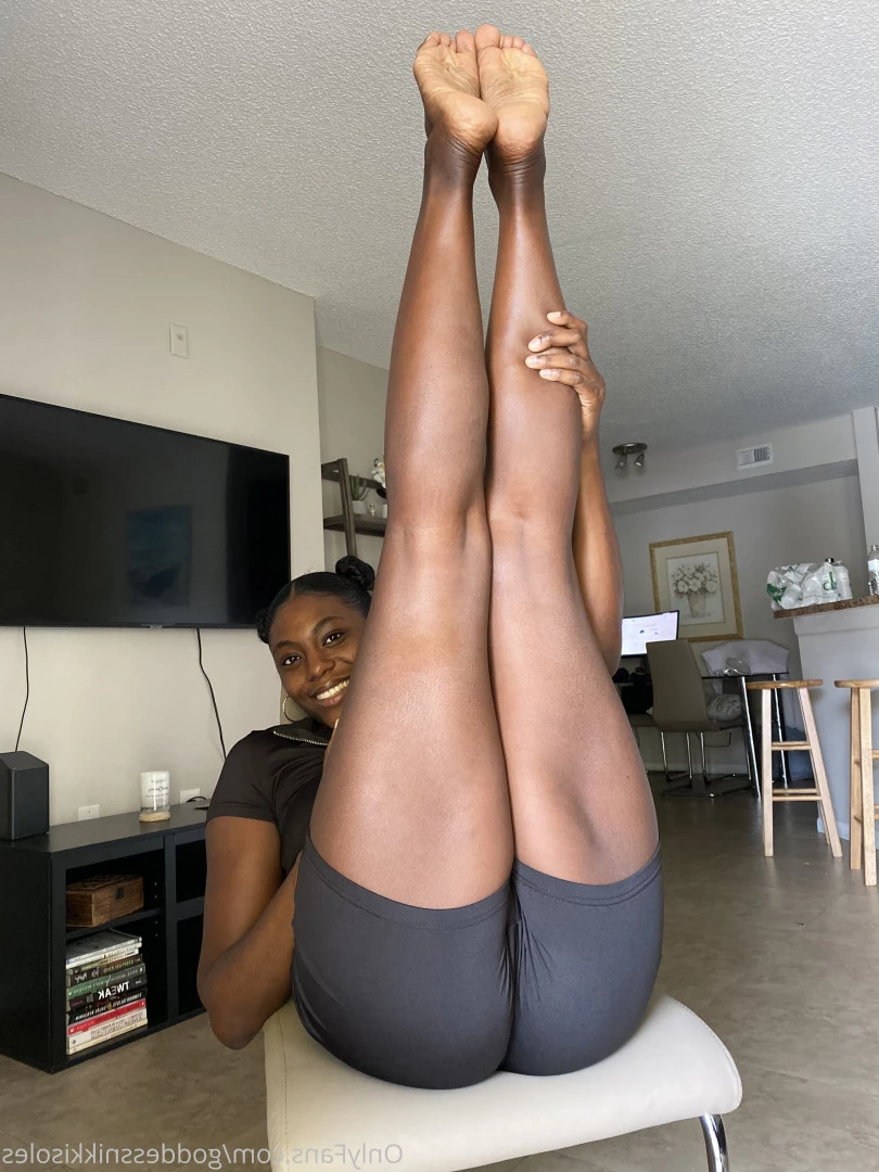Goddess Nikki [ goddessnikkisoles ] Onlyfans leaked photo 7880040 on Hotleaks.tv