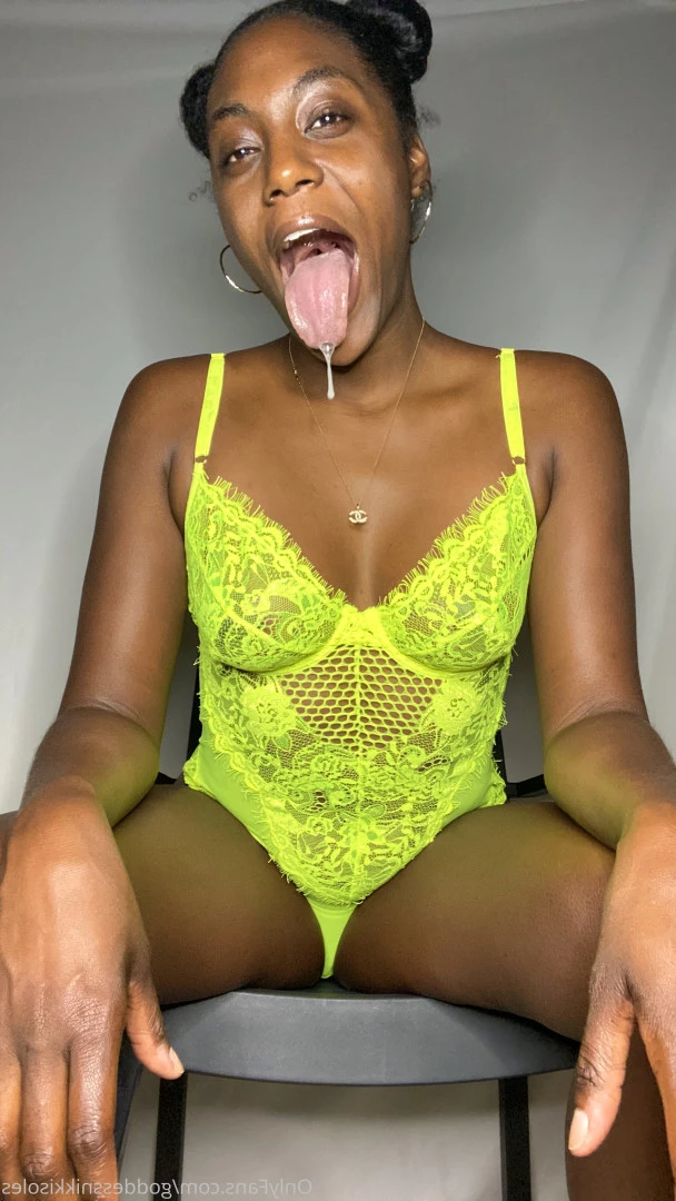 Goddess Nikki [ goddessnikkisoles ] Onlyfans leaked photo 7880159 on Hotleaks.tv