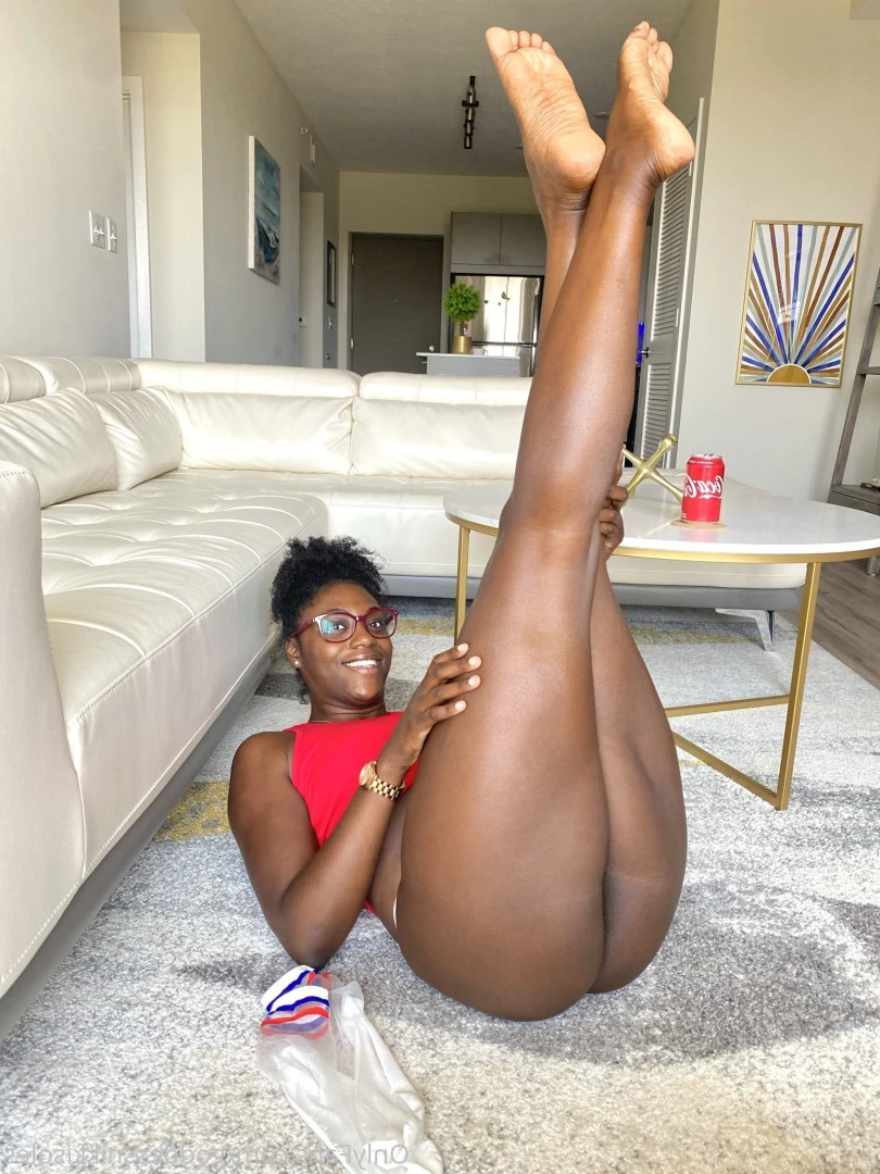 Goddess Nikki [ goddessnikkisoles ] Onlyfans leaked photo 7880172 on Hotleaks.tv