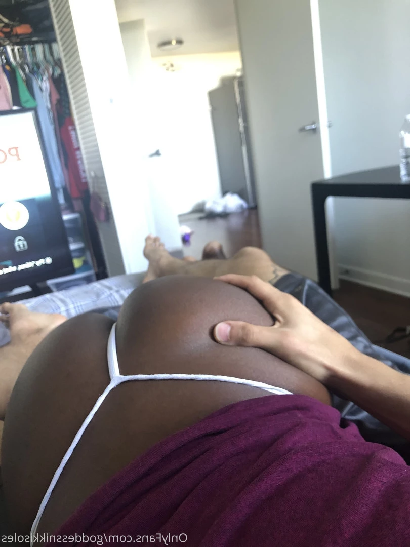 Goddess Nikki [ goddessnikkisoles ] Onlyfans leaked photo 7887193 on Hotleaks.tv