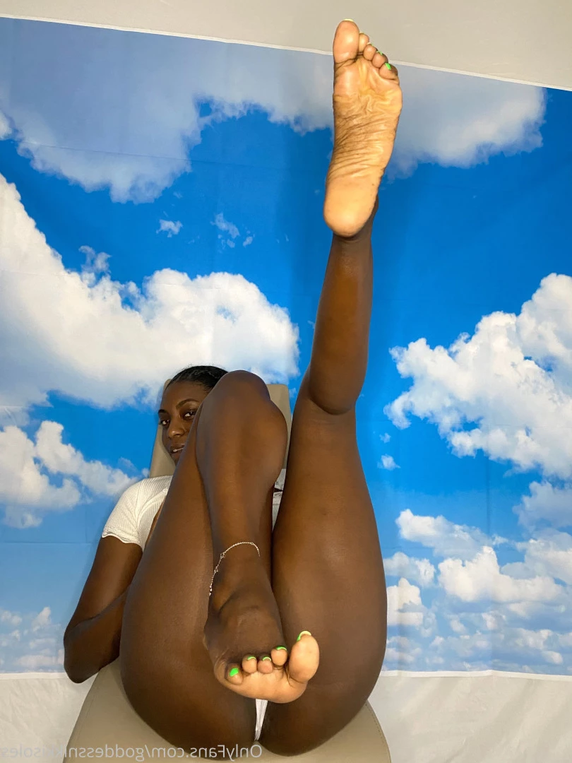 Goddess Nikki [ goddessnikkisoles ] Onlyfans leaked photo 7894429 on Hotleaks.tv