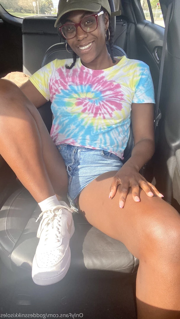 Goddess Nikki [ goddessnikkisoles ] Onlyfans leaked photo 7894678 on Hotleaks.tv
