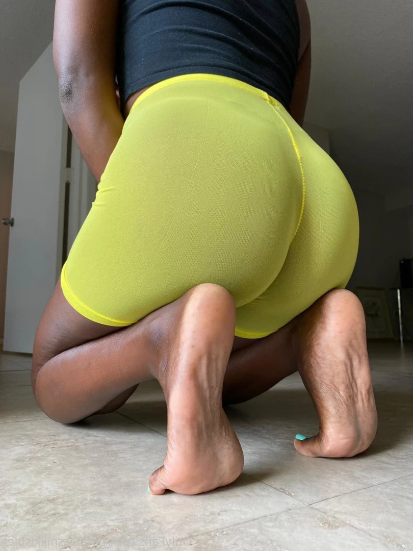 Goddess Nikki [ goddessnikkisoles ] Onlyfans leaked photo 7895422 on Hotleaks.tv