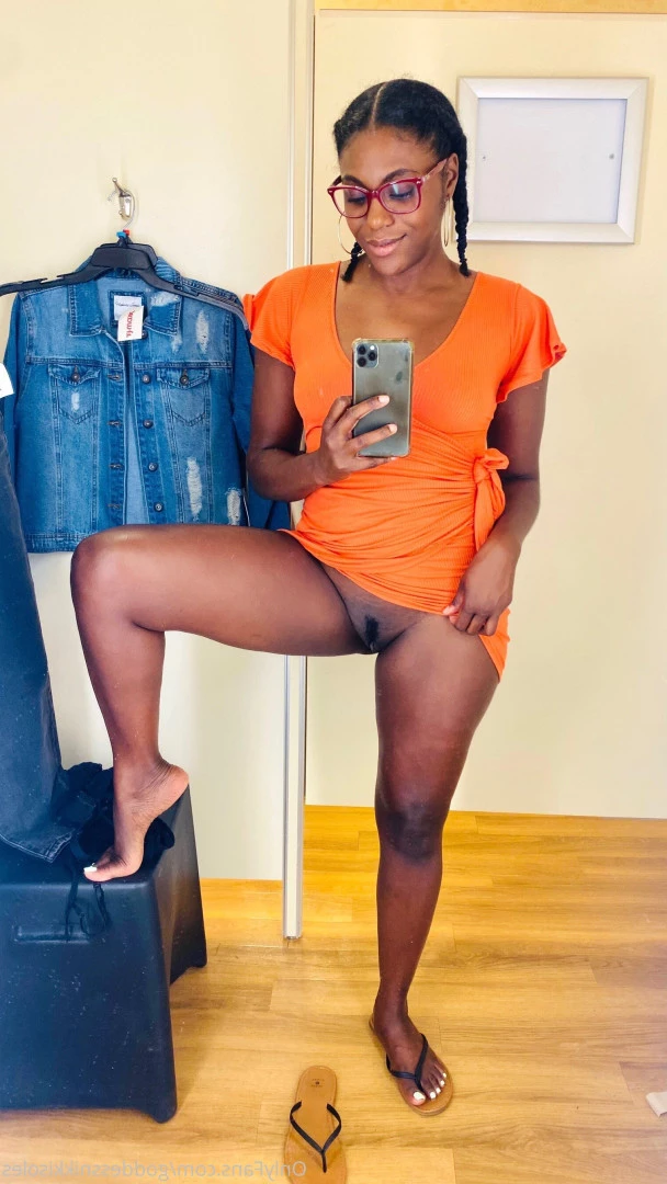 Goddess Nikki [ goddessnikkisoles ] Onlyfans leaked photo 7895850 on Hotleaks.tv