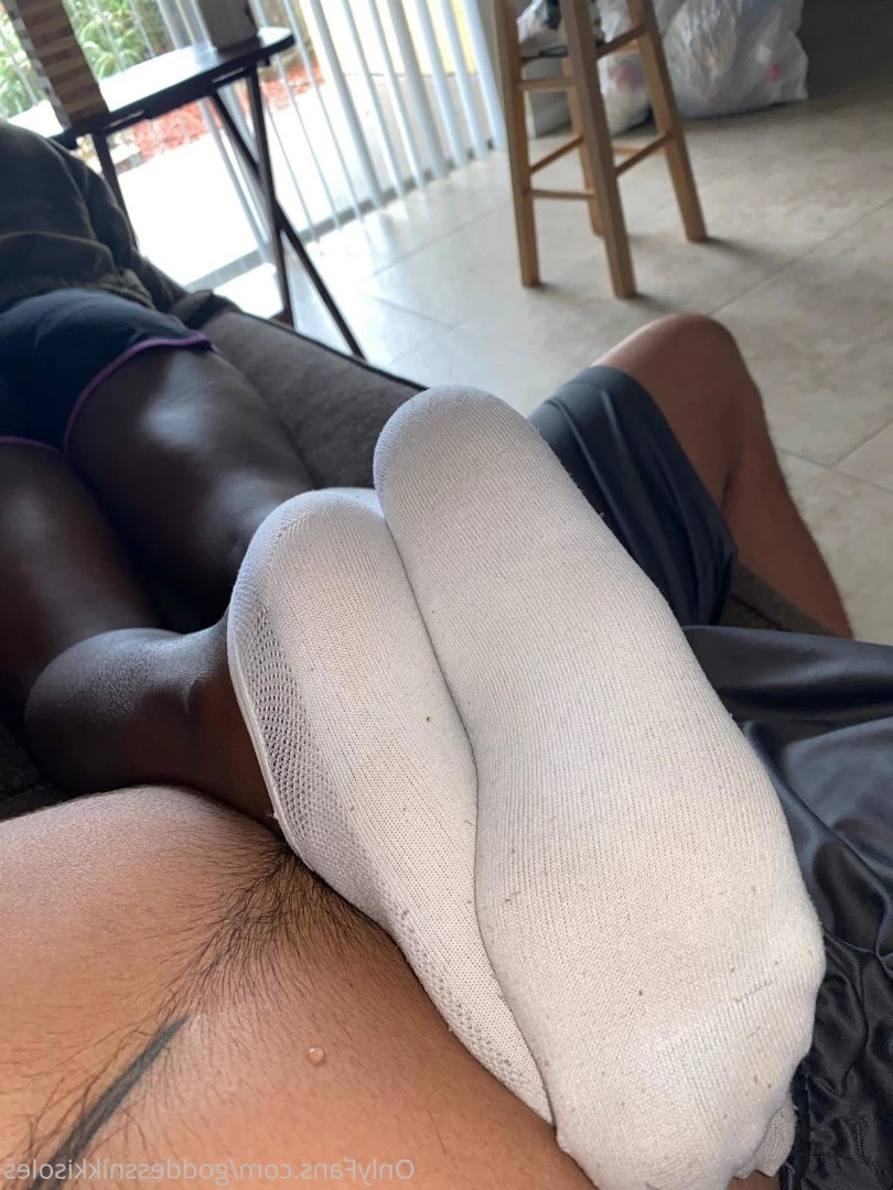 Goddess Nikki [ goddessnikkisoles ] Onlyfans leaked photo 7900321 on Hotleaks.tv